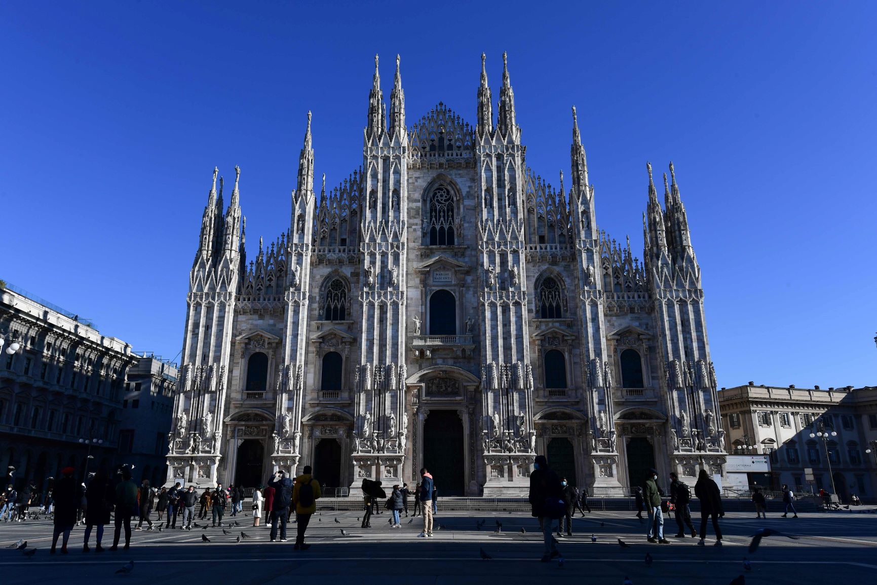 イタリア・ミラノのドゥオモ広場（大聖堂広場）【AFP時事】