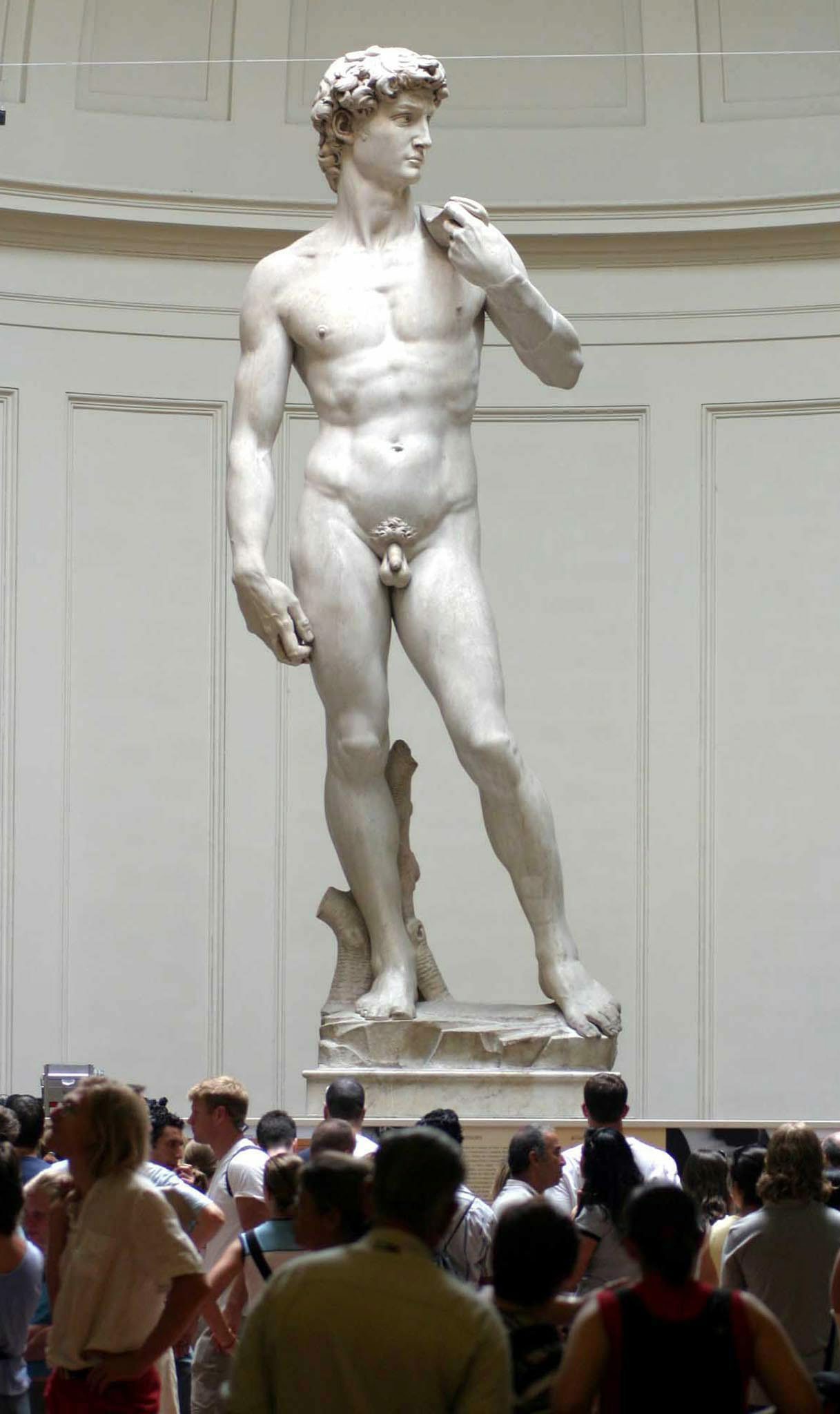 ミケランジェロ作ダビデ像（写真は伊フィレンツェのアカデミア美術館）(EPA時事）