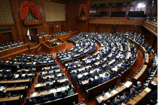 日本版ＤＢＳ法案が審議入り＝教員らの性犯罪歴確認―衆院