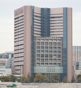 国立がん研究センター中央病院＝東京都中央区