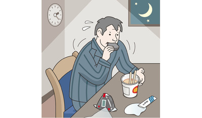 止まらない夜のドカ食い「夜食症候群」という摂食障害