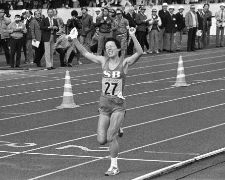 東京国際女子マラソン日本人として初優勝した佐々木七恵さん