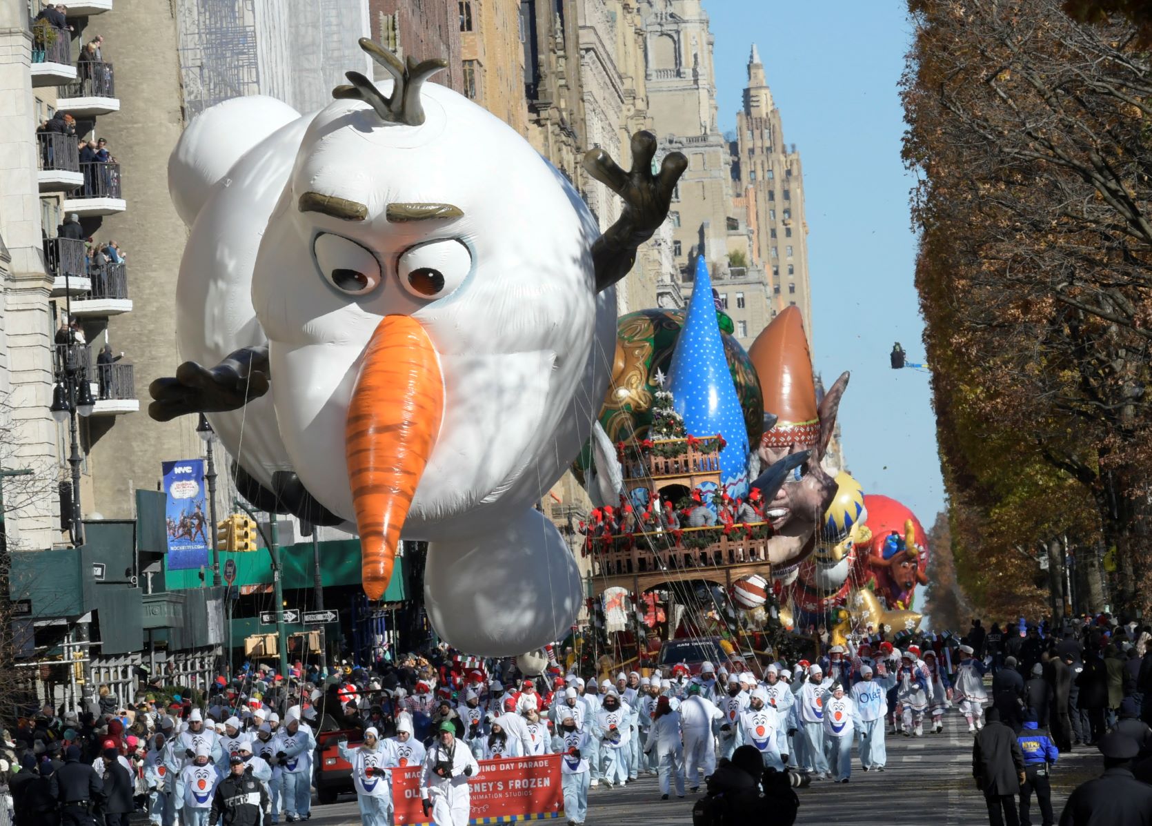米ニューヨークの感謝祭パレード（2018年11月22日）＝EPA時事