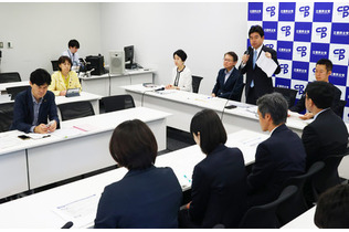 年金「底上げ」巡り攻防へ＝立民復活要求、成立に壁