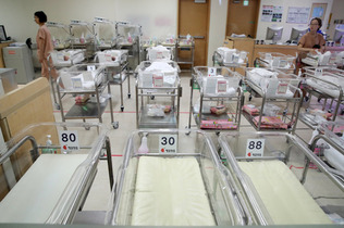 出生率、過去最低０．７２＝止まらぬ少子化、都市部で顕著―韓国