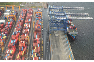 ４月の対米輸出額、４カ月ぶり減＝追加関税対象、軒並みマイナス―自動車４．８％減、鉄鋼２９％減