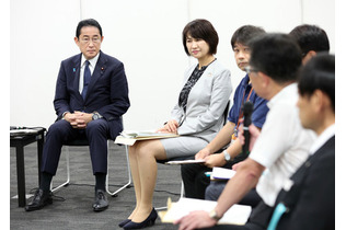 岸田首相、単身高齢者支援を強化＝「省庁横断で取り組む」