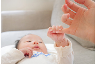 昨年出生数、初の７０万人割れ＝出生率も過去最低１．１５―少子化加速止まらず・厚労省