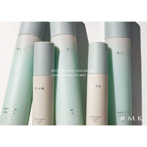 RMKから、夏のメイクにくずれ知らずの涼やかな余裕をまとう、ローションとミストが新登場！