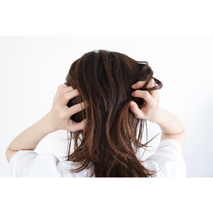 冬のダメージヘア対策にも。トリートメントで洗う「チェントンツェヘアクレンジングシャンプー」のサイトがフルリニューアル