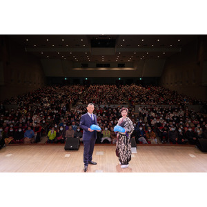 伍代夏子氏、的場浩司氏が能登で「健康」メッセージを発信「あなたの大切な人のためにも自分の健康は自分で守りましょう！」