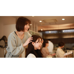 行きつけの美容室についての消費者調査
