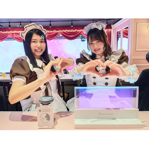 デフリンピック開催年に、“コミュニケーションのバリア”を越えていく！インフィニア株式会社とピクシーダストテクノロジーズ、「会話が見エール(ハート)メイドカフェ」開催