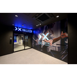 VALXホエイプロテインを使用したプロテインバーが併設されたVALX GYMの新店舗を3店舗オープン