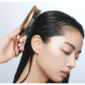 "髪もファッションも、美しく。" LIFELONG社のイオンスターブラシ「HAIRSTAR」がF.RelationのセレクトでZOZOTOWNに登場。