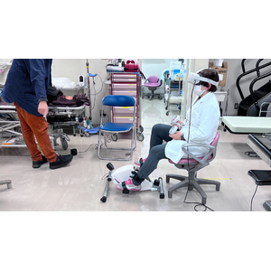 カディンチェ株式会社、VRを用いたVR下肢幻肢痛・幻肢イメージトレーニングシステムの公開