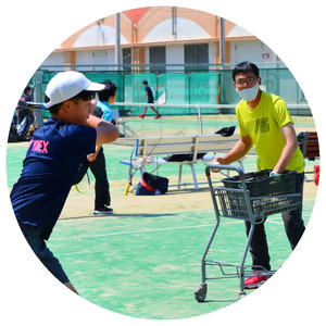 人気の菅（すが）コーチの中学初級向けソフトテニス無料体験会 6年生のチャレンジも歓迎！ 2/25(日)