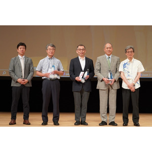 第68回春季日本歯周病学会学術大会にて日本歯周病学会　学会賞（SUNSTAR Award）受賞者発表