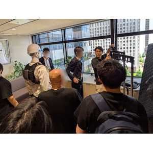 【事後レポート】ペルチェと水冷の“ハイブリッド”　独自構造のワーカー向け冷却服「『メディエイド アイシングギア ベスト2』 新製品体験発表会」を開催