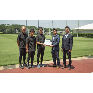 伊藤超短波、日本サッカー協会とJFAサポーター契約を締結