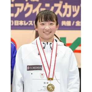 フォーデイズ、伊藤海選手（女子レスリング）をアスリート社員として採用