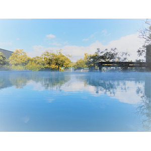 【温泉で美を磨く新時代へ】極上露天の美人温泉”月の湯舟”が贈る、美髪と美肌を叶える新時代の温泉体験