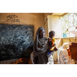 スーダン：戦闘開始から1年――緊急かつ迅速な人道援助の拡充を