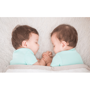 双子のNIPT検査をより身近に： ヒロクリニック、単胎児と双子のNIPT検査が8月7日より一律料金に
