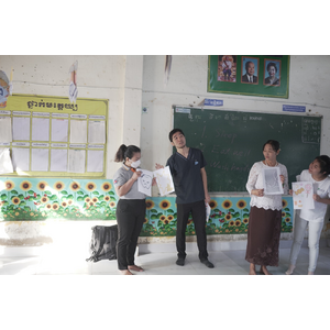 株式会社シャリオン　カンボジアの子どもたちに歯ブラシと歯みがき粉を1000セット寄贈しました。