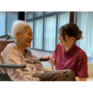 第18回「介護作文・フォトコンテスト」募集開始(主催：全国老施協　後援：文部科学省　厚生労働省)
