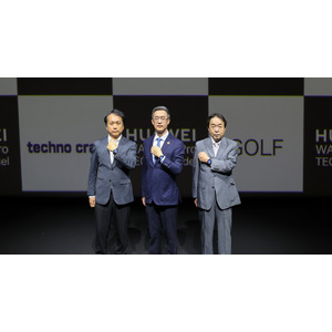 HUAWEI WATCH4Pro TECRAモデル、究極のゴルフ体験を提供する最新テクノロジー搭載ウォッチを発表